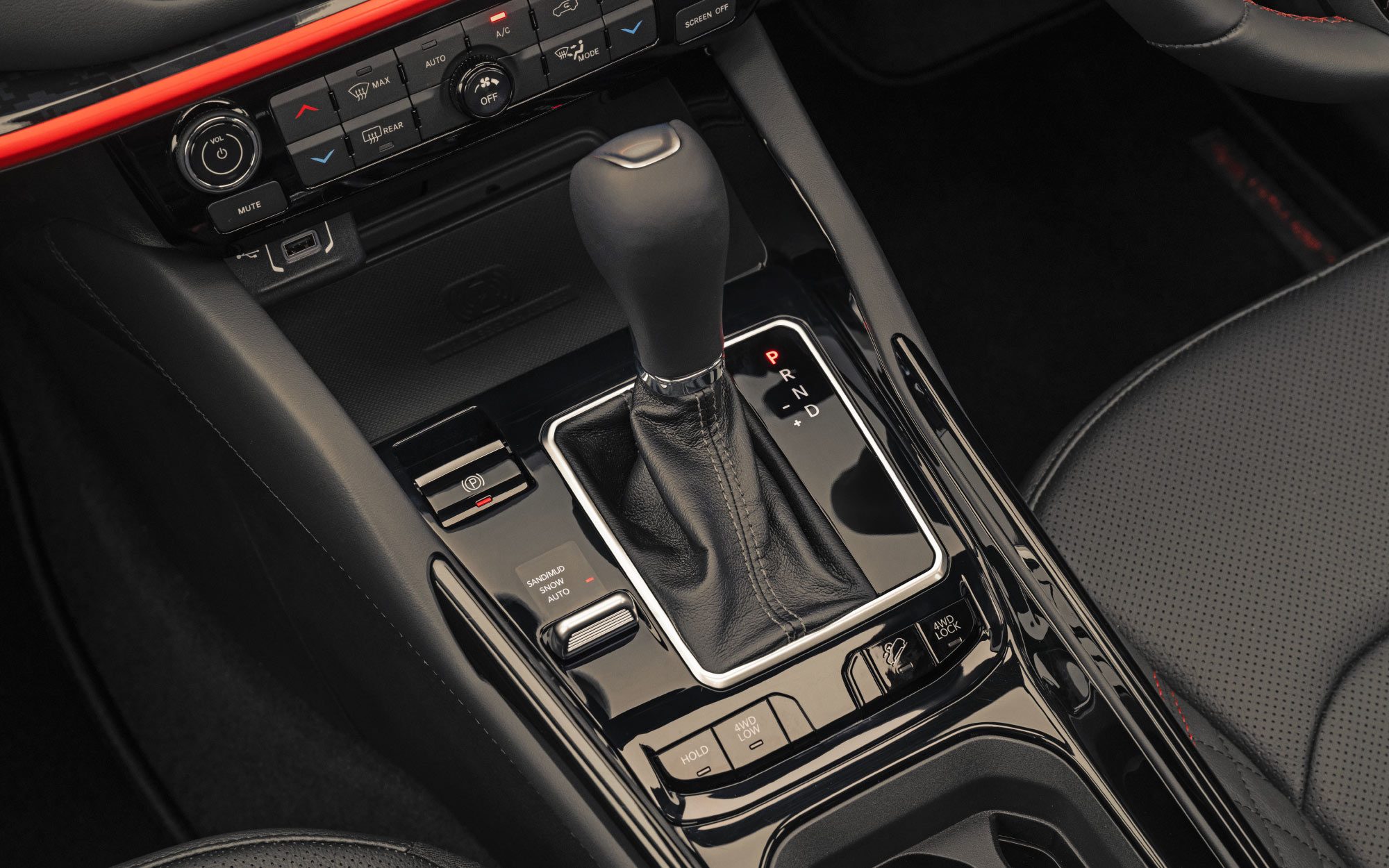 NEW JEEP MERIDIAN - Interior Detail